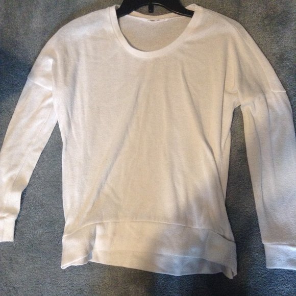 Cream Long Sleeve Thin Sweater - Picture 1 of 2
